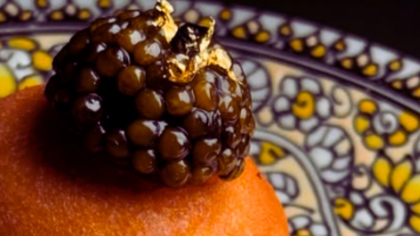 Chef Thitid Ton Tassanakajohn