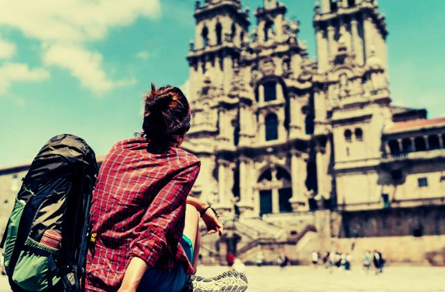 hacia el camino de santiago de compostela